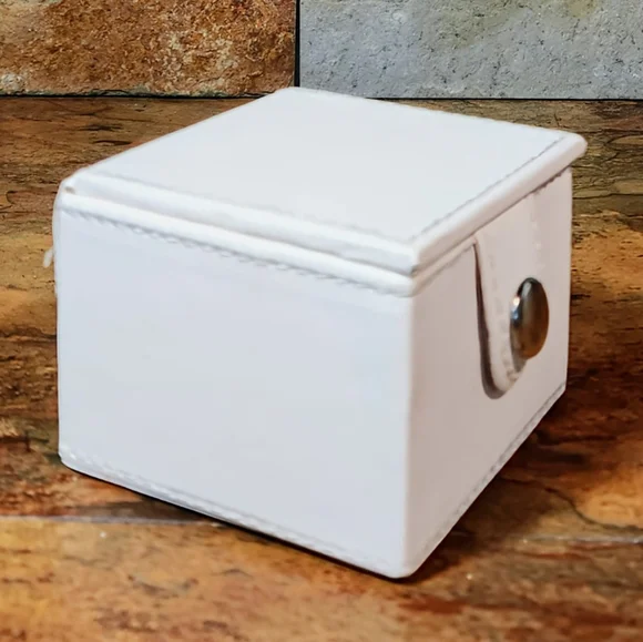 PartyLite Chrome Candle Holder With 4- Wall Casting Light Designs • - Picture 4 of 7